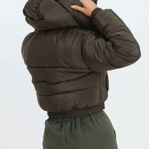High Quality <b>Women's</b> Winter <b>Cropped</b> <b>Puffer</b> <b>Jacket</b> Casual Bubble Coats in Knitted Processing - Product Image 3