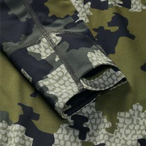 เสื้อฮู้ดสวมหัวลายพรางสุดหรูสำหรับผู้ชายผ้าทอแบบสั่งทำ - Product Image 6