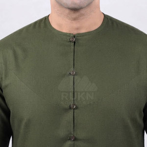 Thobe arabe traditionnel pour hommes, Kurta classique à manches longues, longueur cheville, coupe décontractée, col boutonné sur le devant, en coton respirant - Product Image 5