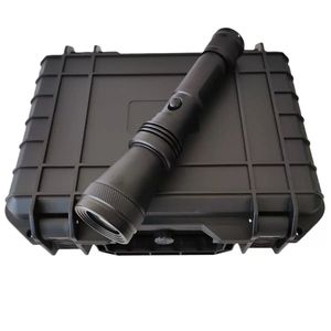 Lampe torche industrielle LED quatre bandes IP68, corps en alliage d'aluminium, batterie rechargeable, 5 watts, lumière uniforme, détection de traces - Product Image 2