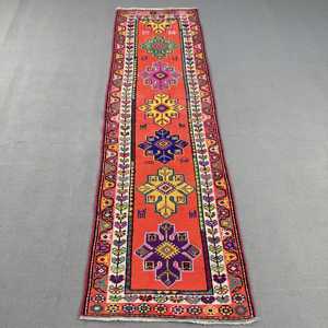 Tapis turc vintage 2,8x9,2 pi (84x279 cm), tapis persan Herki rouge et bleu - Product Image 1