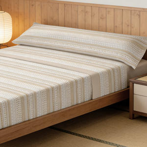 Super Deal 3-Piece Microfiber Polyester <b>Sheet</b> Set Microfiber Polyester Fitted <b>Sheet</b> Flat <b>Sheet</b> 1 Pillowcase Option - Product Image 1