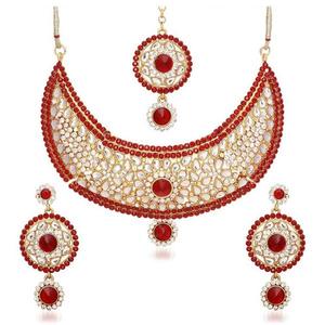 Ensemble de bijoux fins Kriaa pierre rouge Maang Tikka et collier élégant et élégant - Product Image 1