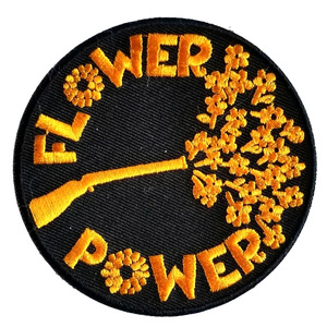 Écussons thermocollants brodés personnalisés les plus populaires pour chapeaux et vêtements Écussons à coudre à bas quantité minimale de commande fabriqués en usine - Product Image 3