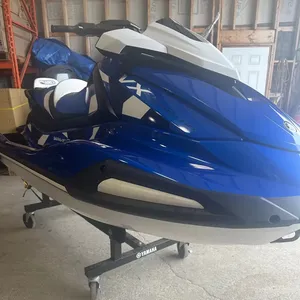 กีฬาทางน้ํา 2024 Yamahas WaveRunners VX Cruiser