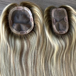Set de Topper Mono Rubio Miel con Raíces, 3x6" para Parte Lateral y 5x6.5" para la Corona, 16 Pulgadas, 130% de Densidad, Cabello Natural, Sin Compromiso - Product Image 2