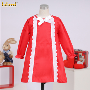Vestido Bata Personalizable para Niños con Bordado Hecho a Mano Encaje Rojo Manga Larga OEM ODM Fabricante Mayorista BB2636 para Niños - Product Image 1