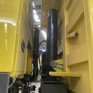 <span class=keywords><strong>Segunda</strong></span> <span class=keywords><strong>mano</strong></span> 375HP 12 ruedas 8x4 Howo pesado usado camión volquete para la <span class=keywords><strong>venta</strong></span> - Product Image 5