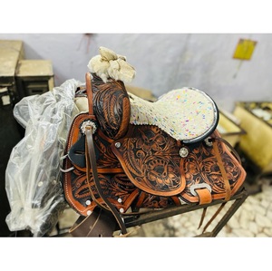 Selle de cheval Western Barrel en cuir véritable de haute qualité blanc siège rembourré Floral usiné à la main argent Concho goujons de haute qualité - Product Image 4