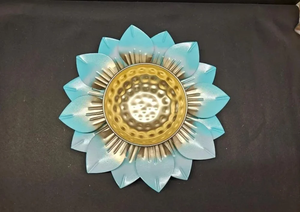 Venta al por mayor de cuencos de metal decorativos dorados con mariposa y recortes florales decoración de lujo para el hogar y la Mesa juego de cuencos de metal Urli de metal - Product Image 6