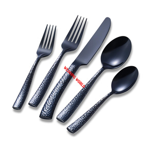 Ensemble de quatre couverts en métal, dernière arrivée, couverts design faits à la main, taille personnalisée, nouveaux couverts en métal fantaisie - Product Image 5