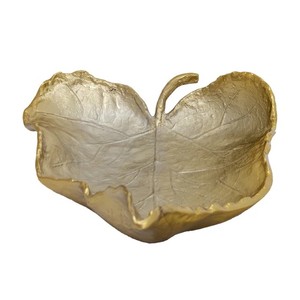 Plateau de table basse ottoman en forme de feuille en métal doré ou plateau de service en métal au design de feuille de style moderne Kolton pour la décoration intérieure - Product Image 4