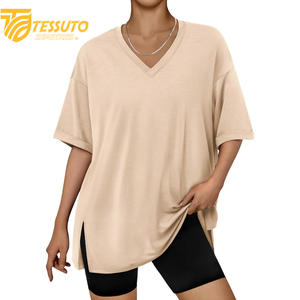 Camiseta básica de gran tamaño con logotipo estampado personalizado de peso pesado, camiseta de talla grande de alta calidad a la moda para mujer, Camiseta 100% de algodón con cuello en V - Product Image 2