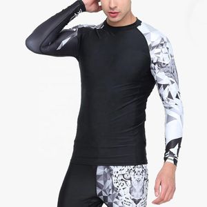 Dernier design de rashguard MMA pour homme, respirant, antibactérien, séchage rapide, vêtements de sport, vente en gros, prix bas, logo personnalisé - Product Image 1