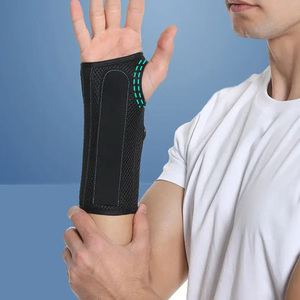 MESS SPORTS – Dernier modèle de support de poignet et de main unisexe réglable en néoprène avec fermeture magnétique, attelle stabilisatrice pour entorses et fractures - Product Image 2