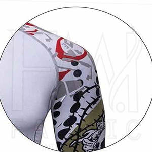 Crew Neck Compression Fitness Rash Guard para mujer Color personalizado Fabricado por Fasmic International - Product Image 4