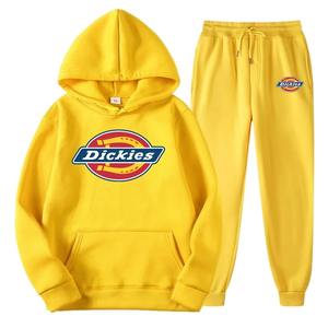 ชุดเซ็ตแฟชั่นหรูหราสำหรับผู้ชายและผู้หญิง สไตล์ลำลอง สำหรับฤดูใบไม้ร่วงและฤดูหนาว เสื้อฮู้ดมีซิปผ้าฟลีซ กระเป๋าปักลาย พร้อมกางเกงขายาว ปักลาย 3 มิติ - Product Image 6