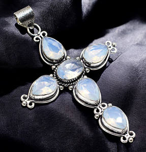 Colgante de Cruz de Plata de Ley 925 Hecho a Mano, 10x14 mm, con Gemas de Ópalo Lechoso, Engaste de Bisel Dorado, Joyería de Moda Estilo Bohemio para - Product Image 2