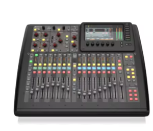 Console de mixage numérique compacte Hringer X32 à 40 entrées et 25 bus avec écran rétroéclairé, égaliseur 3 bandes et effets intégrés - Product Image 1