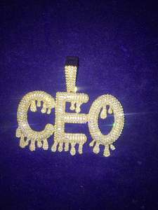 Colgante de letra personalizado de corte redondo de 3.80Ct con moissanita real chapado en oro rosa de 14K para fiestas - Product Image 5