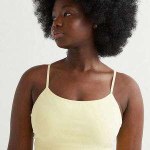 Pas Cher Prix Femmes Grande Taille Rembourré Sexy Soutien-Gorge de Sport Sans Couture Vente en Gros Fabriqué Au Pakistan - Product Image 5