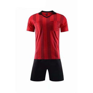 Vêtements de sport uniforme de football sur mesure uniforme d'équipe de football uniforme de football de conception de sublimation simple - Product Image 6