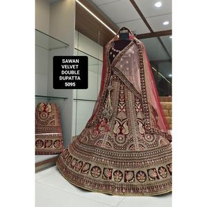 Elegante Lehenga Choli nupcial indio de terciopelo con trabajo de bordado Alta demanda para ocasiones festivas de adultos - Product Image 5