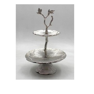 Elegante y Clásico Soporte para Tartas de Metal de 2 Niveles, Soporte para Tartas Decorativo Hecho a Mano de Alta Calidad a un Precio Económico - Product Image 1