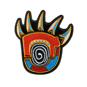 Venta al por mayor caliente hierro en diseño de moda personalizado puntada logotipo bordado hierro en parches - Product Image 3