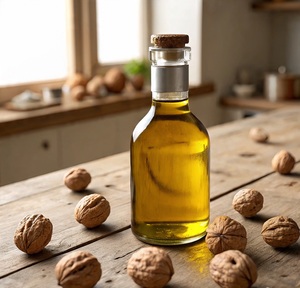 HUILE DE NOIX 100% pure pressée à froid | Huile naturelle pour les cheveux, la peau et la beauté | Marque privée OEM ODM en gros en vrac - Product Image 2