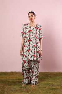 เดรสสตรีแบบลำลองและเป็นทางการสไตล์ดั้งเดิมของปากีสถานมีลูกไม้ประดับด้วยลูกปัดขนาดพลัสไซส์คุณภาพสูง - Product Image 5