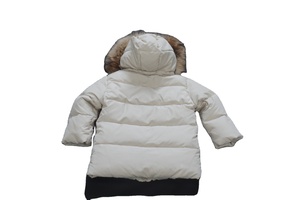 Chaqueta acolchada de poliéster a prueba de viento con capucha de piel desmontable con cierre de cremallera - Product Image 3