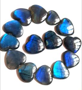 Piedras creativas en forma de corazón de labradorita de laboratorio para pulsera, fabricación de joyas, piedras preciosas calentadas para fabricación de joyas de moda para mujeres, gemas - Product Image 1