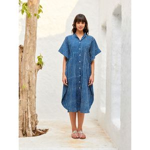 Vestido Maxi Kaftan de Algodón Dabu con Rayas Índigo para Mujer - Product Image 4