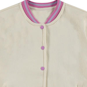 Offre Spéciale Varsity Jacket 2025 Nouveau Design Polyester Coton Et Bouton Couvert Respirant Varsity Vestes Pour Femmes - Product Image 4