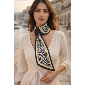 Bufanda Premium con Estampado de Cebra en Blanco y Negro para Mujer FLR1003 - LMNSFLR-03-BLACK - Product Image 6
