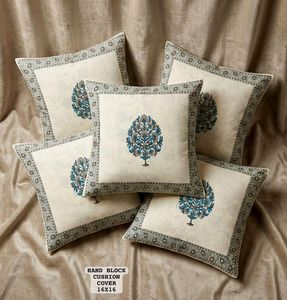 Housse de coussin en tissu Buta bleu imprimé à la main, 16×16 pouces - Product Image 5