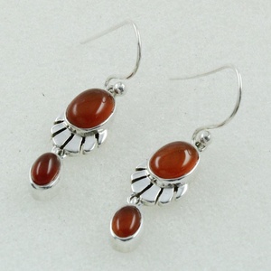 ต่างหูหยดน้ำเงินสเตอริ925พร้อมหินคาร์เนเลียนที่สวยงามสำหรับงานแต่งงาน-เครื่องประดับเงินขายส่งในอินเดีย - Product Image 2