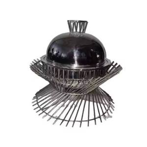 Servidor de alimentos de Metal pulido de olla caliente Premium con soporte de hierro, cazuela de lujo de diseñador hecha a mano, calentador de alimentos, olla caliente para servir - Product Image 1