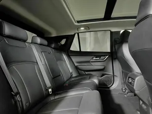 2022 MlSTUBUSHI Aitrek AWD SUV R18 Tires Lithium Battery Leather Seats Double Drive Motor Rear <b>Camera</b> 110kWh+ <b>Panoramic</b> Sunroof - Product Image 3