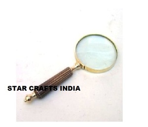 Classic Design HD Convenient Magnifying Glass With LED Light Glass <b>Magnifier</b> Lens for <b>Reading</b> and Searching - Product Image 1