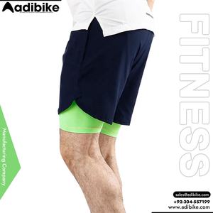 กางเกงขาสั้นออกกำลังกายผู้ชายขายดีประจำปี 2024 ทรงสปอร์ต ผ้าเนื้อเดียว ระบายอากาศ แห้งเร็ว ความยาวระดับเข่า ราคาขายส่ง - Product Image 4