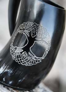 Corne à boire en agate fabriquée à la main Animal de buffle de style viking sculpté naturel personnalisable pour boire de la bière ou du vin - Product Image 3