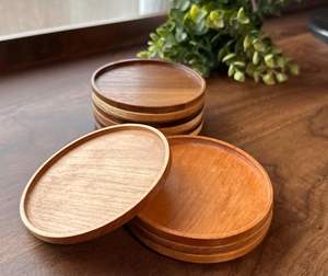 Sous-verre en bois, matériau forestier durable, base pour boissons, expérience culinaire élégante, artisanat - Product Image 4