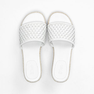 Sandalias de cuña de una correa tejidas de cuero para mujer OEM, ODM, alpargatas, blanco, calzado de mujer, hecho en Bangladesh - Product Image 2