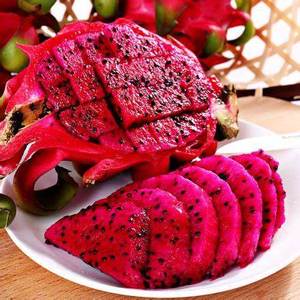FRUITS DU DRAGON FRAIS CHAIR ROUGE ET BLANCHE DU VIETNAM | FRUITS TROPICAUX DE QUALITÉ SUPÉRIEURE POUR L'EXPORTATION PAR LE DELTA DU VIET | ONG MS. LILY - Product Image 2