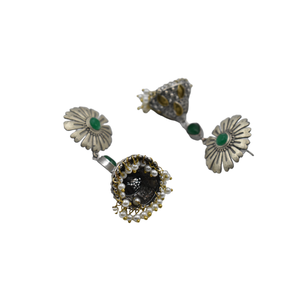 Piedra Natural semipreciosa Jhumka Stud Pendiente Plata Aspecto Igual Dualtone Material de latón Piedra Pendiente Joyería de mujer - Product Image 3