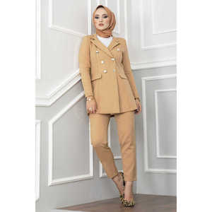 Conjunto de Hijab para Mujer de Oficina con Detalle de Cuello de Pañuelo en Color Latte para la Temporada de Otoño - Product Image 1