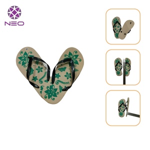 Zapatillas cómodas profesionales de moda para mujer, zapatos de verano a la moda, originales de Vietnam, disponibles, 2022 - Product Image 3