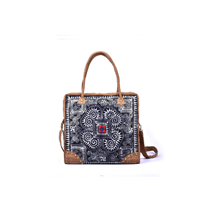 Fashion Luxury Wholesale Size L Square Hand-Printed <b>Wax</b> Cloth Brocade Travel Case and Thick Hemp Cloth on Two Sides - Product Image 1